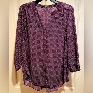 NYDJ Pintuck Blouse, Size S, Concealed Button V-neck Front.